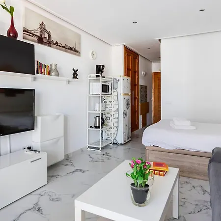 Estudio Centrico Cerca Del Mar Apartman